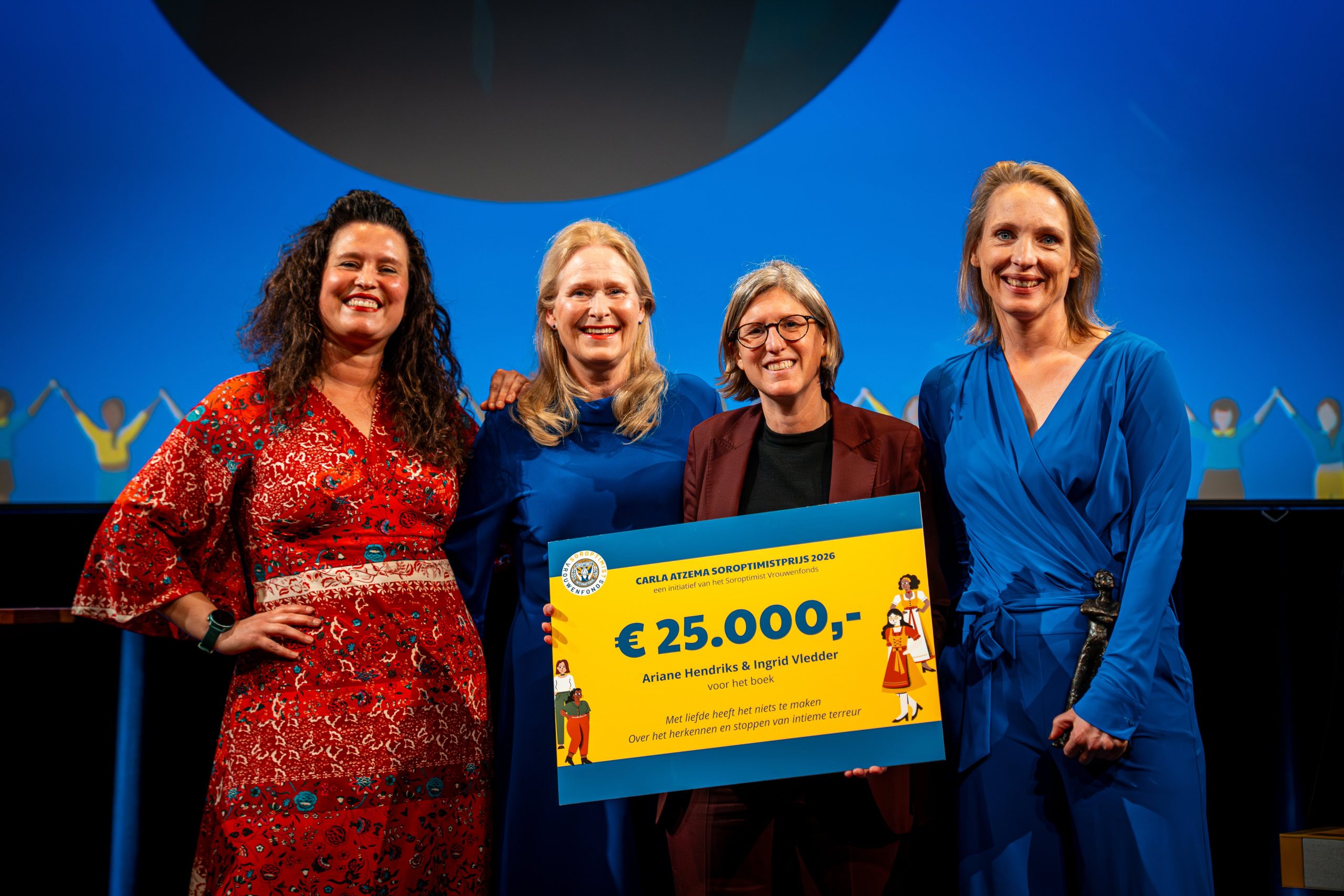 Dubbele bekroning voor ‘Met liefde heeft het niets te maken’ 🥳